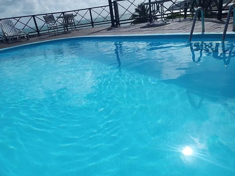 Marsallis Praia Jr 502 contacts